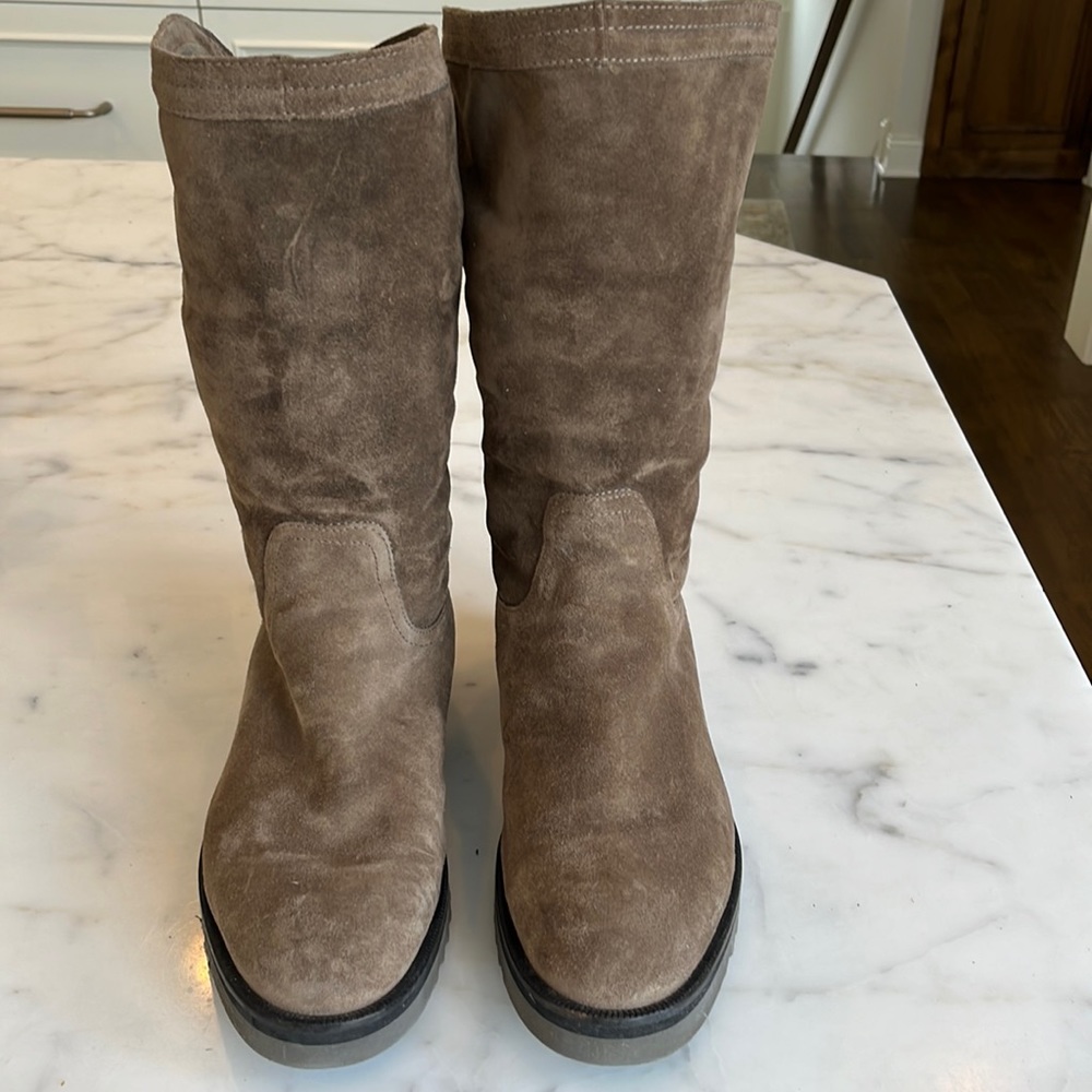 Aquatalia, suede winter boots. Size 10